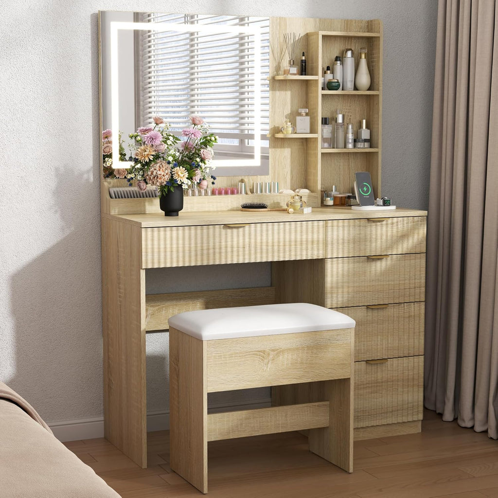 Fluted Vanity Desk with Hidden Storage Stool and Large Mirror,Makeup Vanity Table with 5 Drawers & Charging Station,3 Lighting Modes & Adjustable shelf,Dressing Table for Women Girls Bedroom, Oak