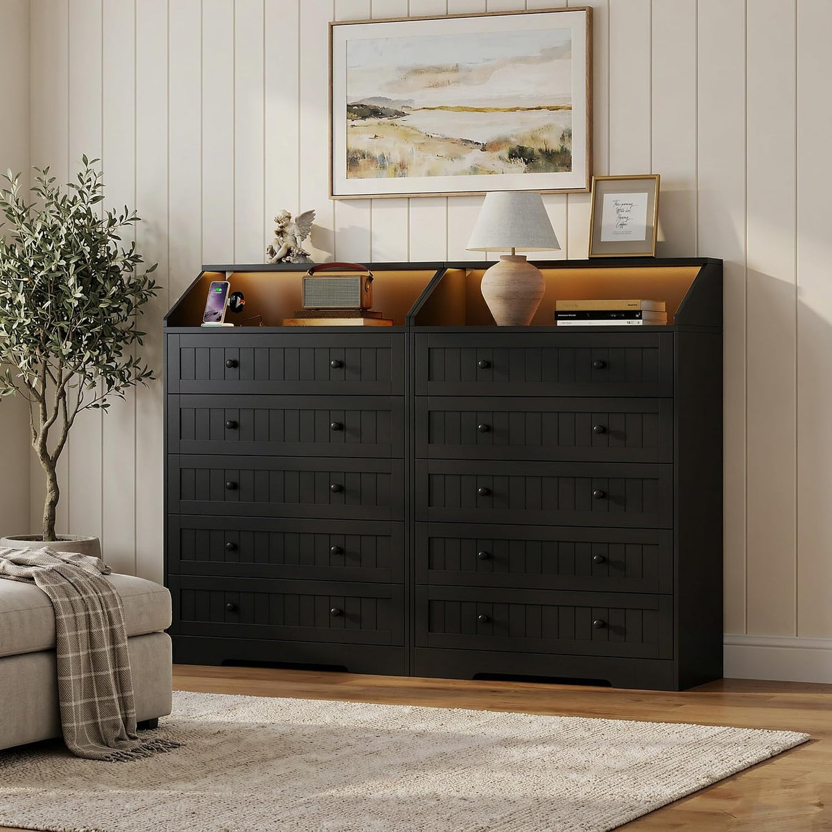 Black 5 Drawer Dresser for Bedroom, Chest of Drawers with Outlet & LED